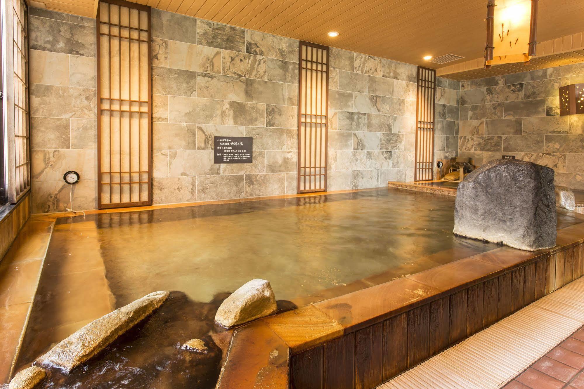 Dormy Inn Kumamoto Natural Hot Spring Eksteriør billede